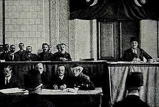 AXC Parlamentinin açılış iclası. 1918