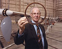 Paul MacCready, Product Design winner in 2000, AeroVironment Chairman showing a cross section of the AeroVironment/NASA Helios Prototype wing spar. Paul maccready.jpg