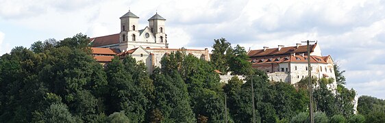 Widok na Opactwo Benedyktynów w Tyńcu