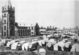 L'ancienne église de church square, démolie en 1904, dont une partie des matériaux fut réutilisée pour la construction du bâtiment en 1905