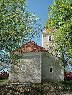 Pavlova vas, rimokatolička crkva "Sv. Jedrt"