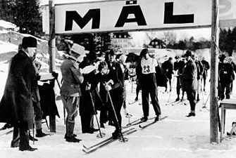 Start / Mål, skidtävling i Saltsjöbaden.