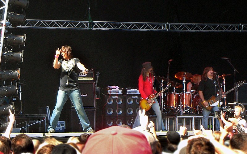 File:Tesla Sweden Rock 2008.jpg