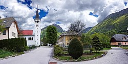 Čezsoča, centar