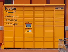 Amazon Locker near supermarket in Fano, cropped.jpg