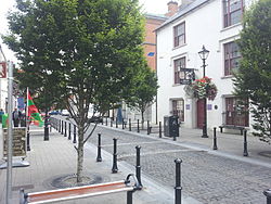 Pearse Street, Ballina