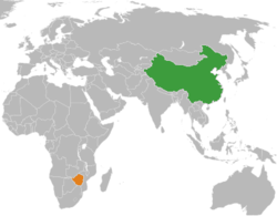 Карта, показваща местоположенията на Китай и Зимбабве
