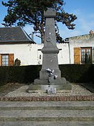 Le monument aux morts.