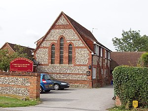 English: Former school now a care home in Long...