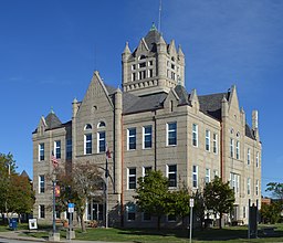 Grundy County Courthouse i Trenton.