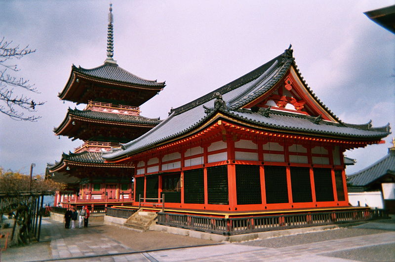 800px-Kyoto-Kiyomizu_Temple-2.JPG