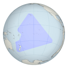 Carte de l'Océanie montrant un grand triangle bleu, formant le Triangle Polynésien, de Hawaï à la Nouvelle-Zélande et l'île de Pâques.