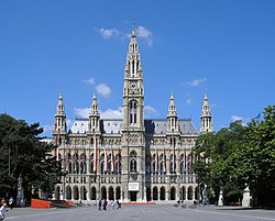 Vídeňská radnice v létě 2006