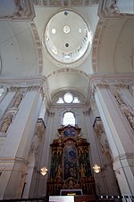 Sličica za Kolegijska cerkev, Salzburg