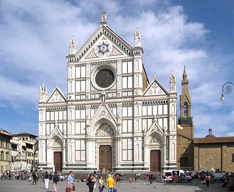 http://upload.wikimedia.org/wikipedia/commons/thumb/9/93/Santa_Croce_exterior_Firenze_Apr_2008.JPG/800px-Santa_Croce_exterior_Firenze_Apr_2008.JPG
