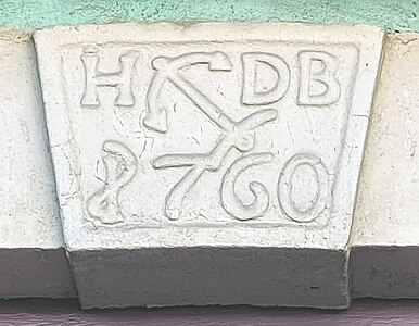 Clé de porte avec ancre, initiales HDB et millésime 1760.