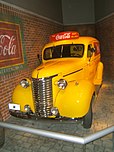 Ancienne voiture utilitaire de marque Chevrolet, de la compagnie Coca-Cola exposée dans le "World of Coca-cola" à Atlanta.