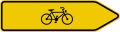 Zeichen 421R Wegweiser für bestimmte Verkehrsarten (rechtsweisend) hier: Fahrräder[41]