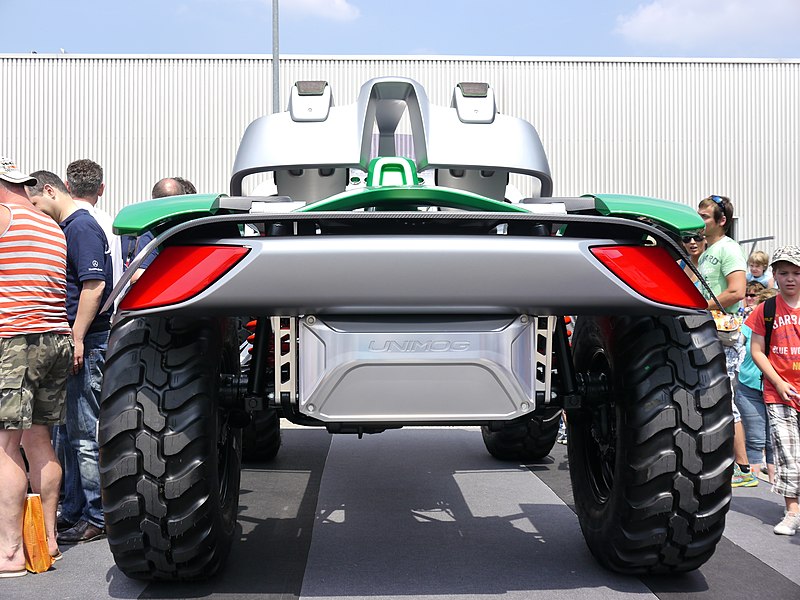 File:60 Years Mercedes-Benz Unimog design concept rear view.jpg