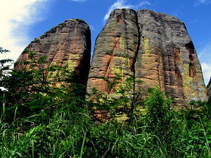 Kalliomuodostumia Malanjen maakunnassa.
