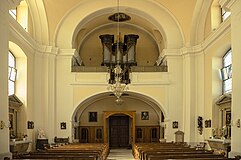 Interijer župne crkve Bezgrešnoga začeća BDM - pogled prema orguljama