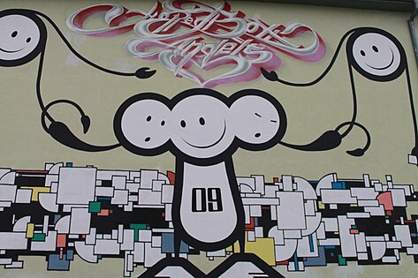 Graffiti art in Pristina
