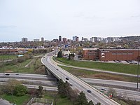 Hamilton facing east, Main Street West overlaps Highway 403 Hamilton Apr 25 2006.jpg