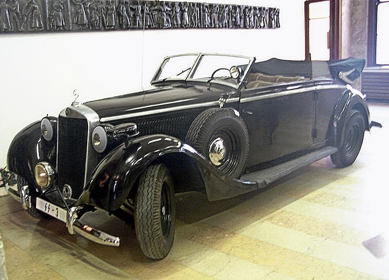 Fișier:Heydrich's car.jpg