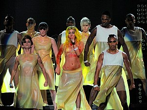 English: Lady Gaga performing "Born This ...