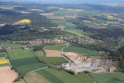 Michldorf mit Steinbruch (2014)