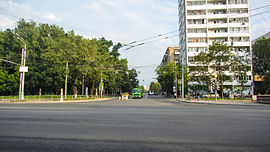 Novogireevskaya street.jpg