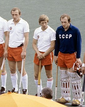 Сергей Плешаков — слева