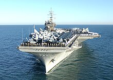 USS Constellation (CV-64) у берегов Перта, Австралия, 29 апреля 2003 г.jpg