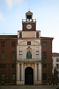 Università Cattolica di Milano facciata realizzata da Castiglioni