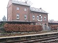 … oder in Bad Iburg, das am Scheitelpunkt der Bahnstrecke Ibbenbüren–Hövelhof 1927 um einen Anbau mit Wasserturm ergänzt wurde.