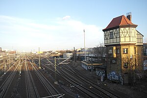 Blick auf den Bahnhof von der Beusselbrücke