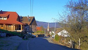 Eglise Saint-Dié de Breitenau vue au-dessus du village