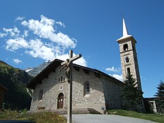 L'église Saint-Jacques des Boisses à Tignes, en Savoie, près du barrage.