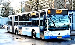 Bus 358 op lijn 35 op het eindpunt Molenwijk