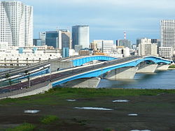 สะพานใหญ่ฮารูมิในเขตโคโต