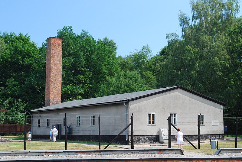 http://upload.wikimedia.org/wikipedia/commons/thumb/9/95/KL_Stutthof_krematorium.jpg/800px-KL_Stutthof_krematorium.jpg