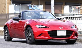 Mazda Roadster (MX-5) от моста Негава (обрезано) .jpg