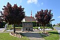 Le monument à la mémoire des soldats du Queen's Own Rifle - First Hussars.