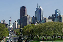 Philadelphia skyline-daytime-crop1.jpg