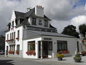 Mairie de Spézet.