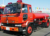 泡原液搬送車の例 東京電力の発電所自衛消防隊