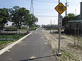 自転車道となった斗南線廃線跡