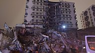 Bangunan hancur di Diyarbakır, Turki