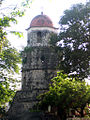 The Dumaguete Belfry dibangun tahun 1760-an dan 1870-an untuk mengantisipasi datangnya bajak laut