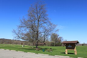 Зона отдыха Хайленда Michigan Goose Meadow Picnic Area.JPG